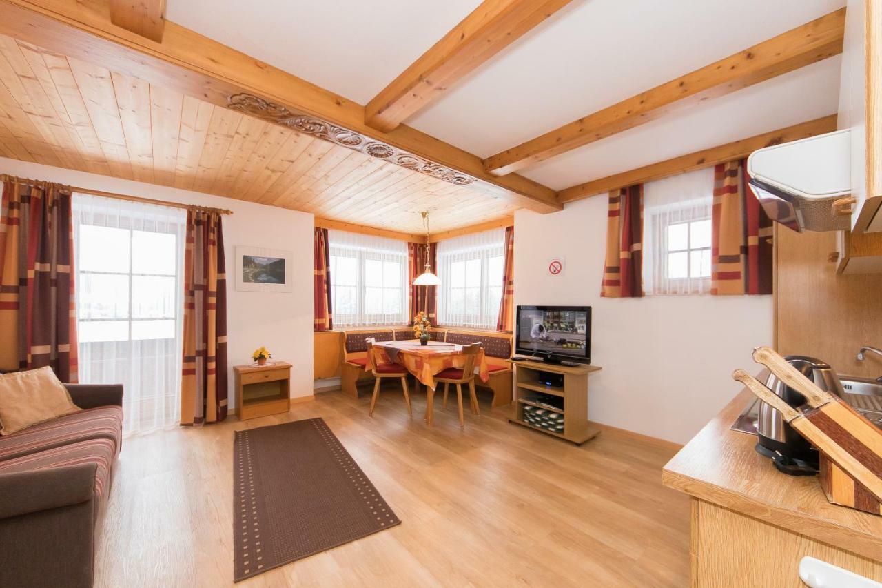 Ferienwohnung Simair ザンクト・ウルリッヒ・アム・ピラーゼー エクステリア 写真